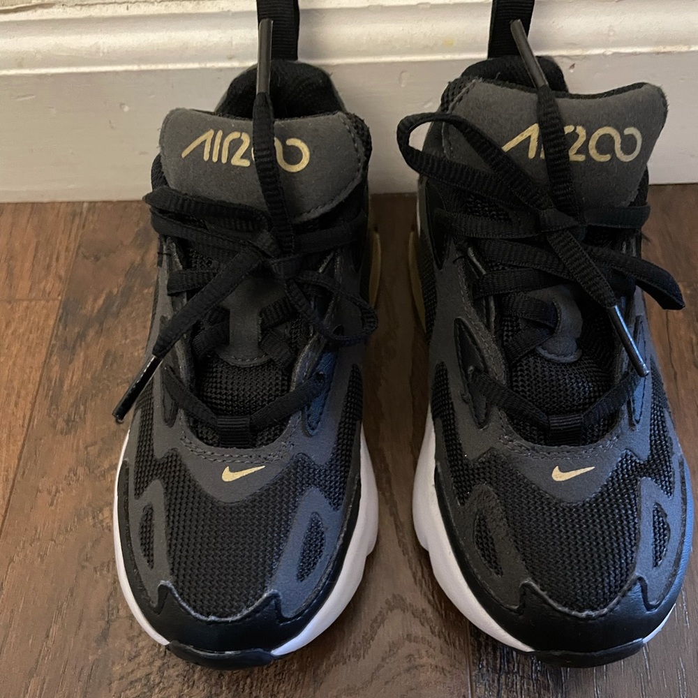 Nike Air Max 200 Little Kids' Shoes Black-Metallic Gold-Anthracite Size 11C